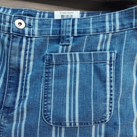 High Rise Striped Denim Short Size 18 - Picture 3 of 6